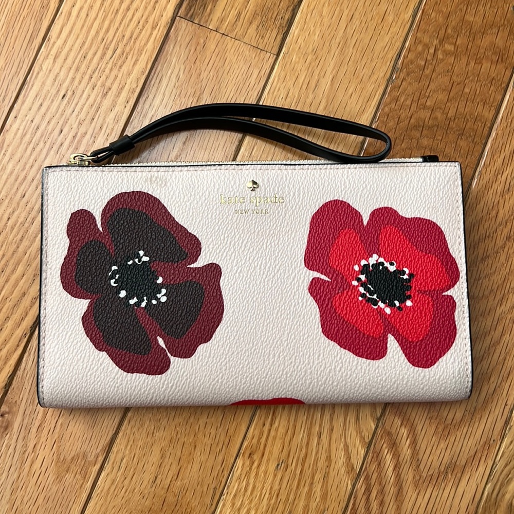 Kate Spade Wristlet